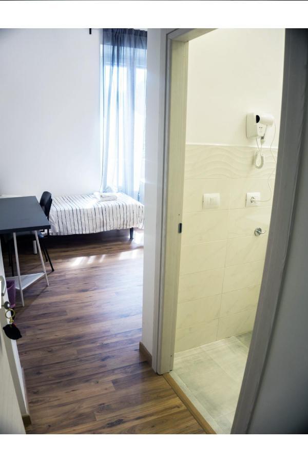 Cosmo Guesthouse Rome Exterior photo